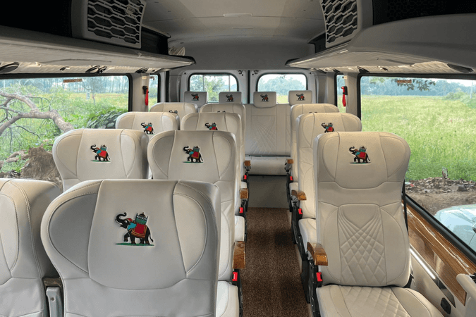 Force Urbania 13+1 - image 3